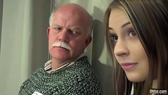 Old Young Porn Teen Gangbang by Grandpas pussy fucking fingering gagging