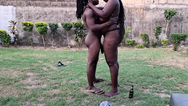 Sorry, This Big Ass Girl Fucks and Loves Cock so Much, She Doesn't Stop Releasing Herself in the G-spot