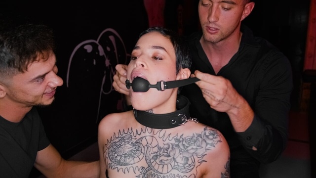 Obedient slut Saba Lapiedra gets dominated in BDSM threesome