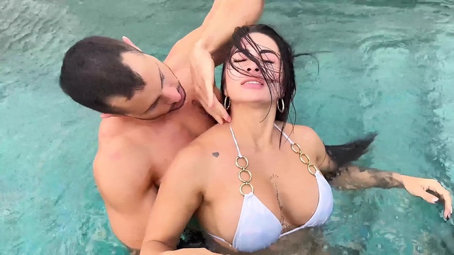 Hot Sex in the Sauna with Silvana Lee
